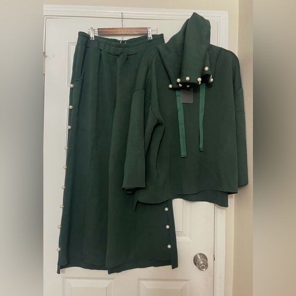 JOH Apparel Francine Pearl 2 pc Set - Picture 4 of 7